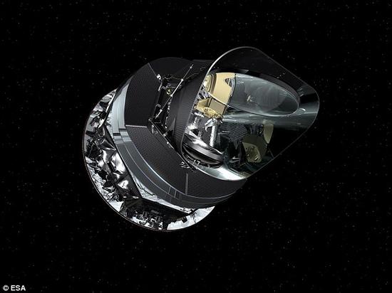 宇宙微波背景中发现神秘亮点:或存在平行宇宙 宇宙微波背景中发现神秘亮点:或存在平行宇宙