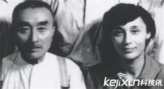 ӵйʱ˫ ȴΪй