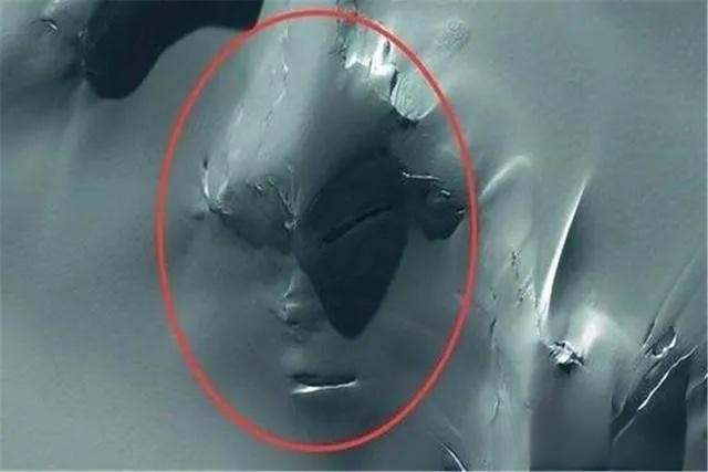 �����ϼ���ʵ���ڵ�һ�±�ǽ������������ʲô���ܣ�