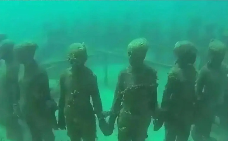 ���ϸ��ɺ���ˮ�������ʬ����Щ�˵��״������ģ�