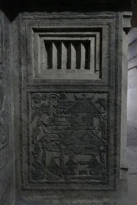 �������������������ܣ����ݹ�ɽ��Ĺ�˴�δ��֮��